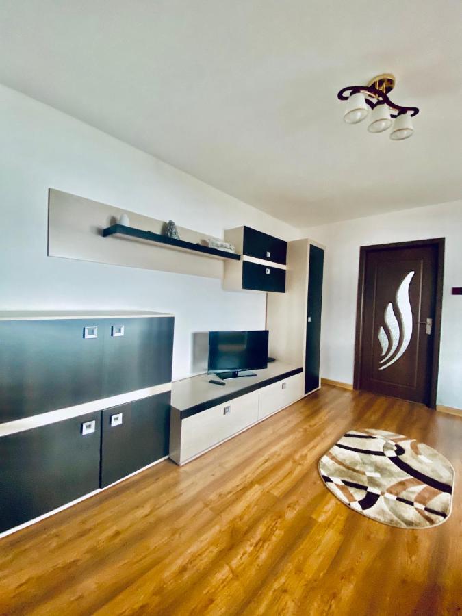 Appartamento Apartament Sunshine Orşova Esterno foto