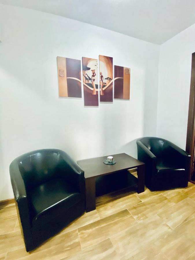 Appartamento Apartament Sunshine Orşova Esterno foto